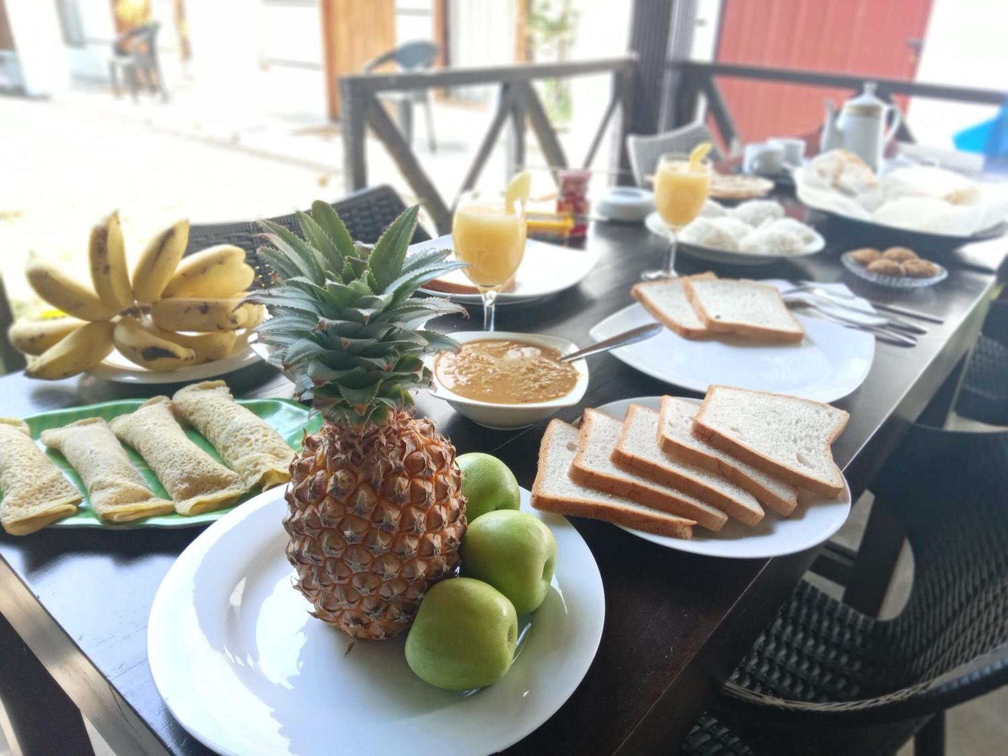 White Rose Safari Home Stay Udawalawe Zewnętrze zdjęcie